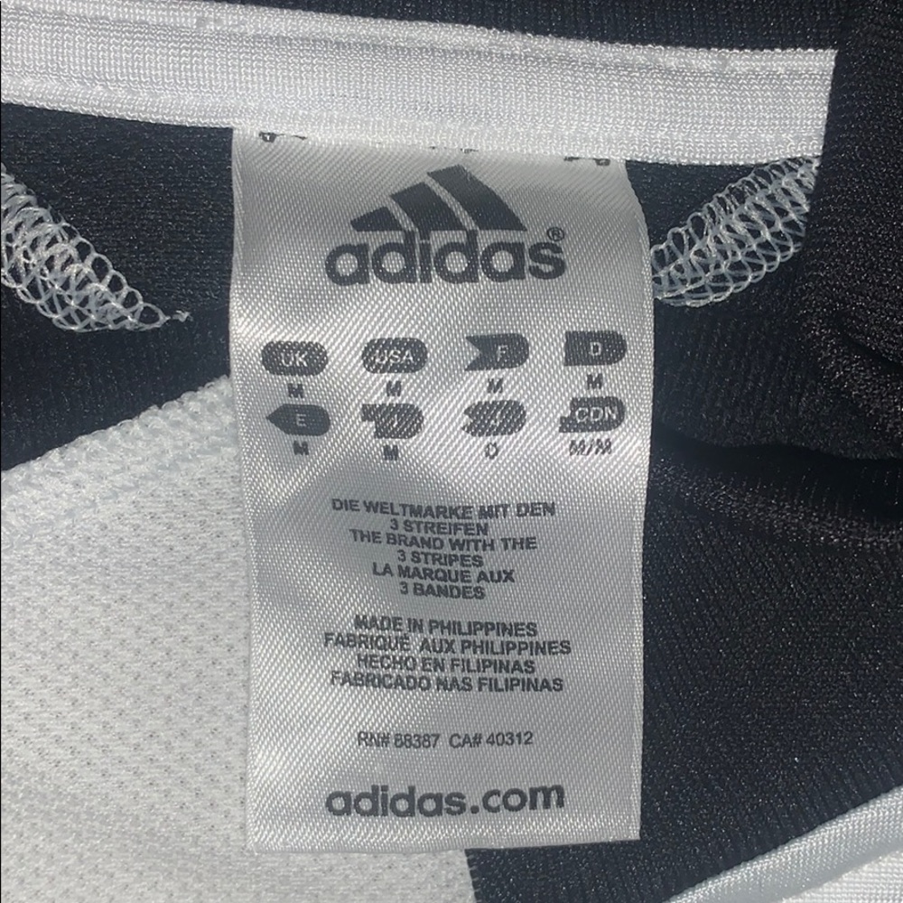 Adidas Pull Over - Picture 2 of 2